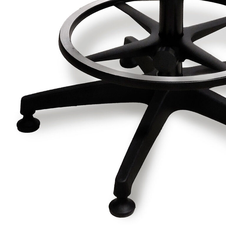 Ergonomic chair with feet and with a practical footrest Ergonomic chair with feet and with a practical footrest